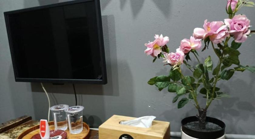 Oyasumi Hotel 居林 外观 照片